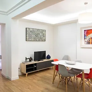  Apartment Uzeda Italien