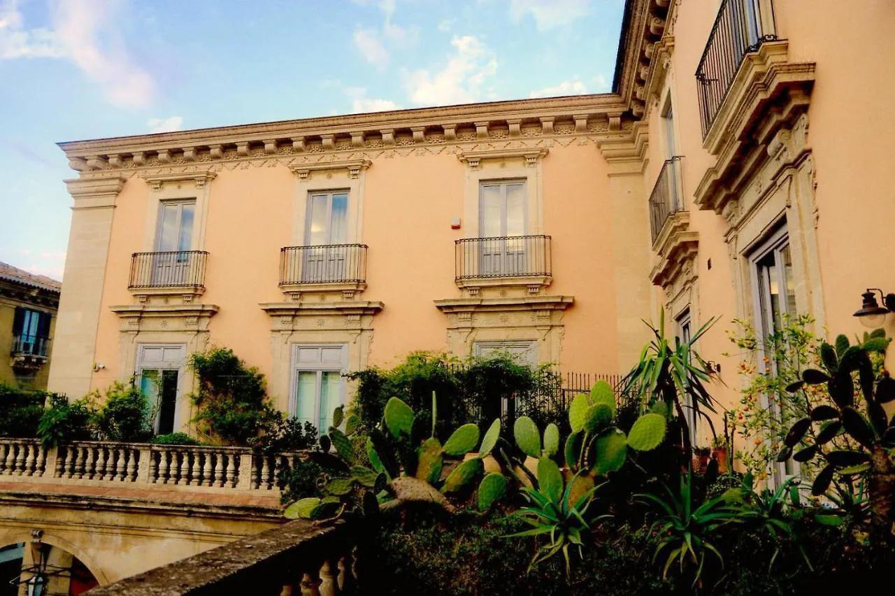 Asmundo Di Gisira Hotel Catania Guest house